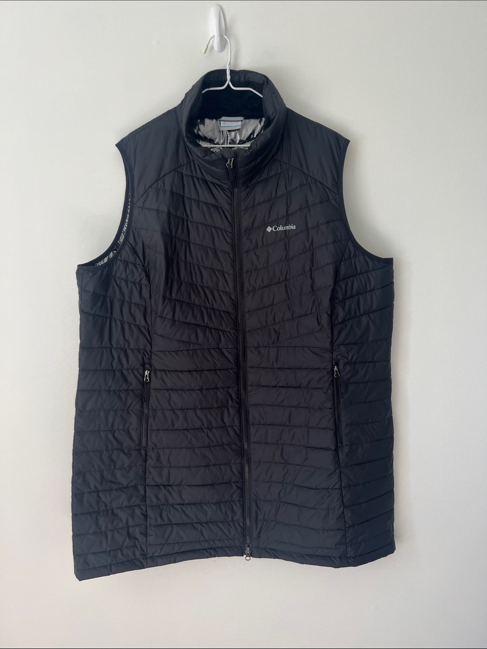 Columbia Women's Black Quilted Lightweight Packable Vest